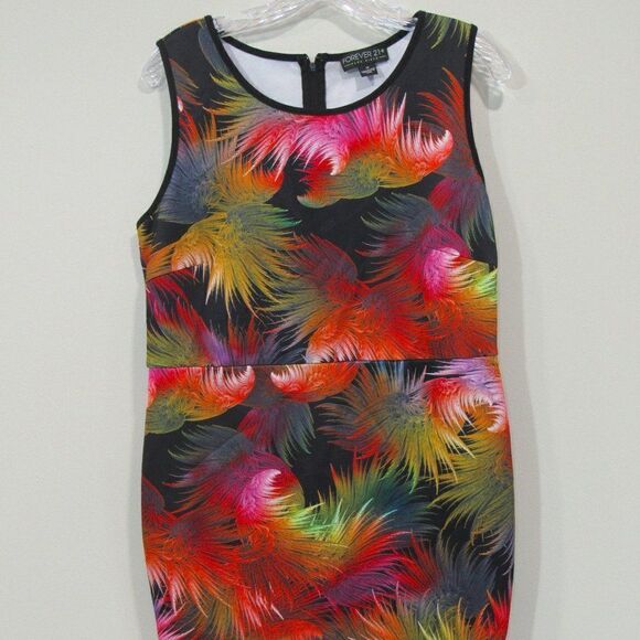 Forever 21 Dresses & Skirts - Forever 21 Sleeveless Floral Mini Dress.  Size 1X.  Sexy!!!